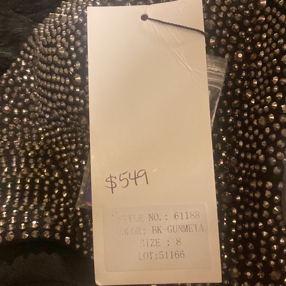 PROM!! A 2022 Fit and Flare, Stone Embellished Two Piece Dress by Alyce, size 8 - Picture 4 of 6